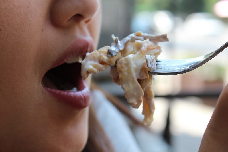 Sognare di Mangiare: Significato e Interpretazione dei sogni