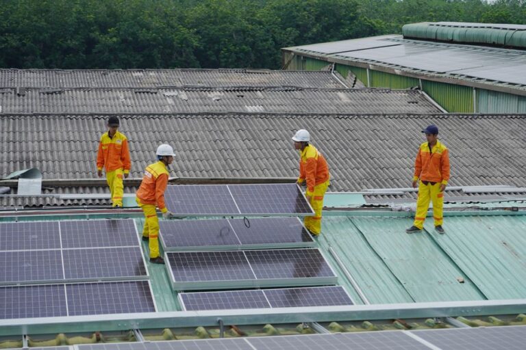 Efficienza energetica nelle imprese: perché i costi si tagliano partendo dall’impianto
